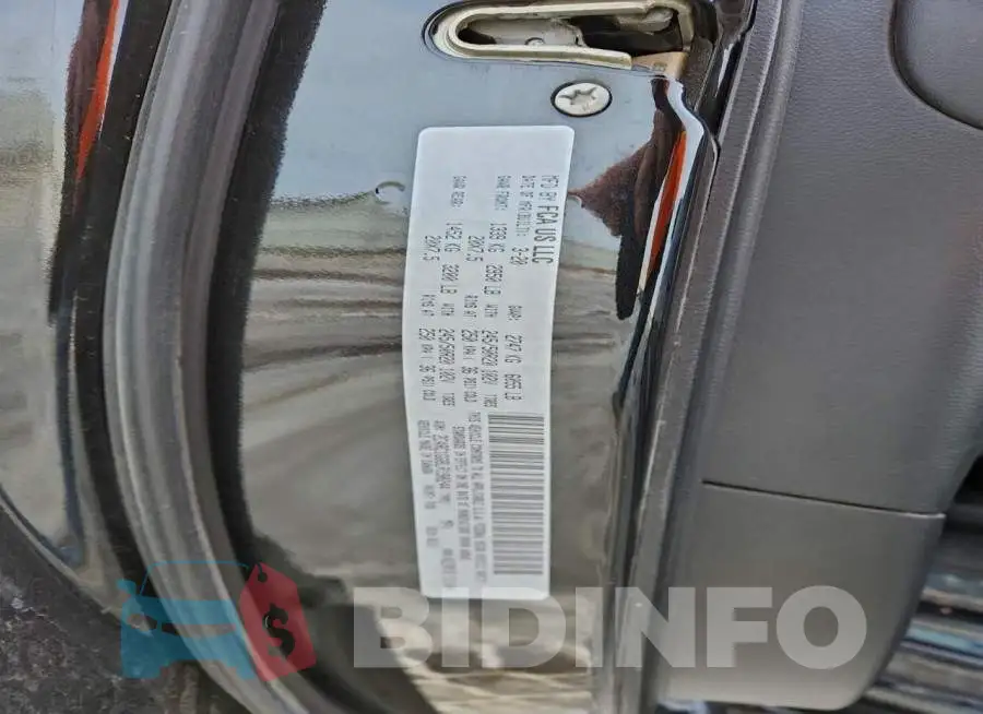 2C4RC1GG8LR190244 Photo# 14