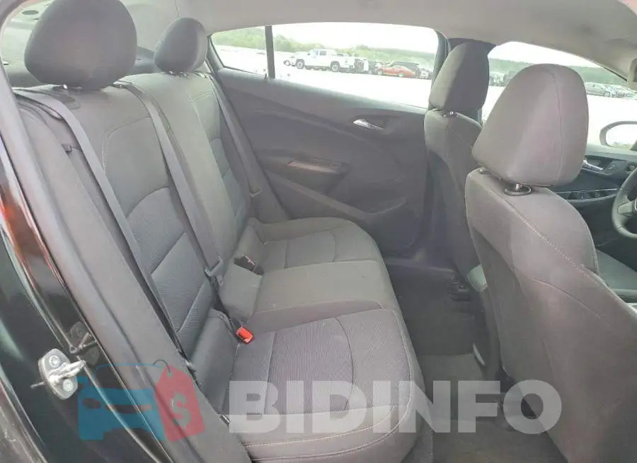 1G1BC5SM0J7204229 Photo# 10