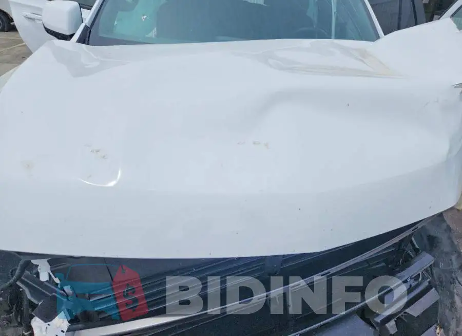 1GNS6RKD4TR159042 Photo# 12