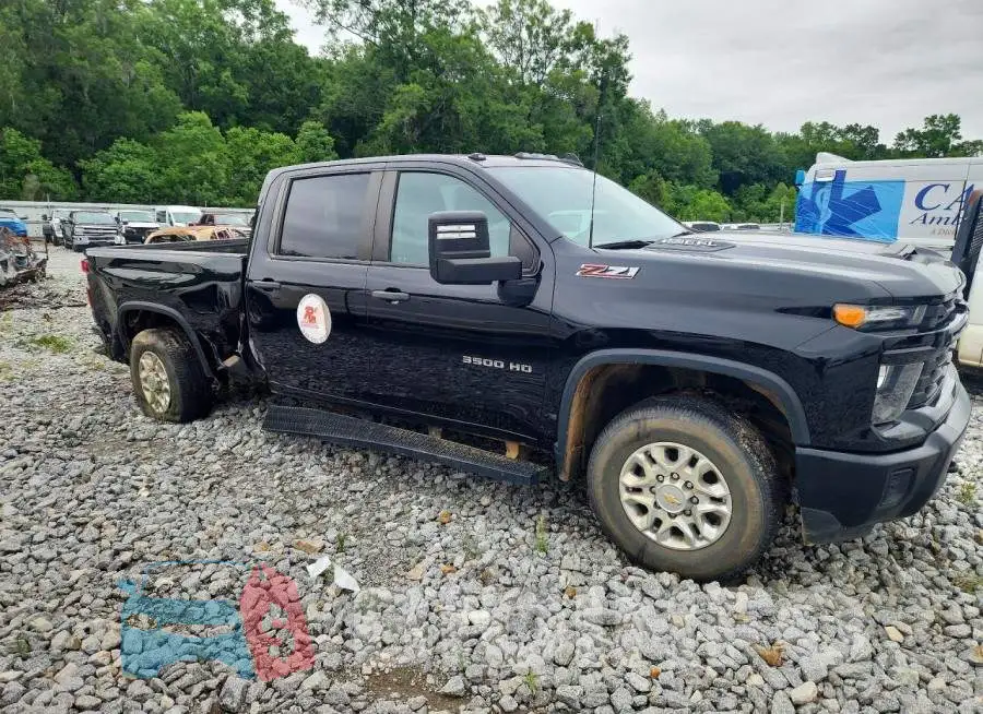 2GC4YSE70R1135119 Photo# 4