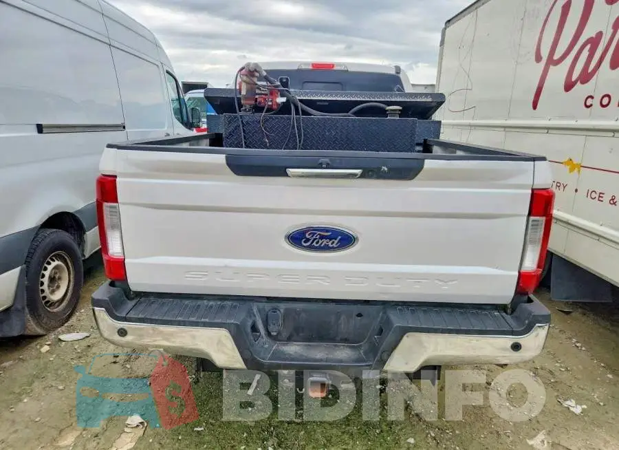 1FT7W2B64KEF12019 Photo# 6