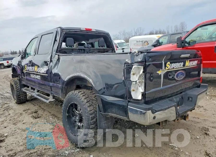 1FT8W3BT5JEB17099 Photo# 2