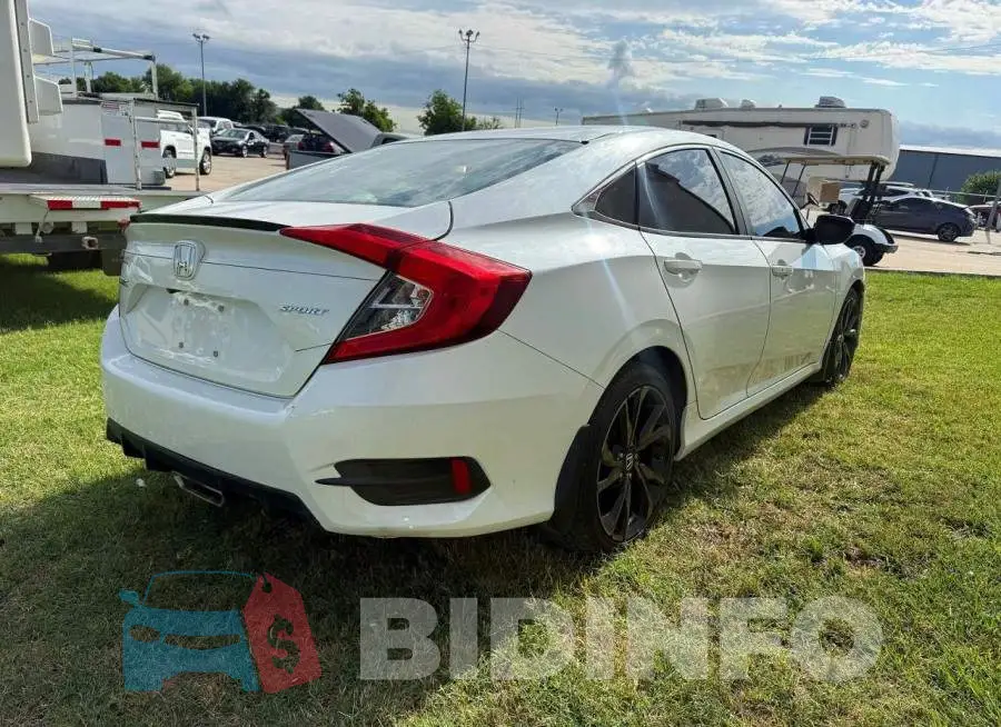 19XFC2F82KE049933 Photo# 4