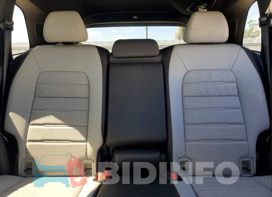 5J6RS6H93TL006475 Photo# 10