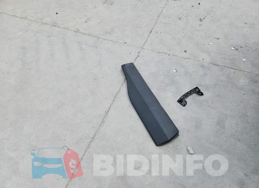 2T3P1RFV4MC240089 Photo# 13