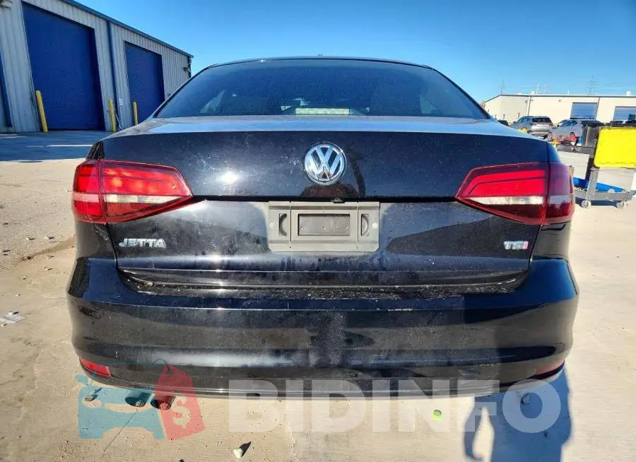 3VW2B7AJ0HM329077 Photo# 6