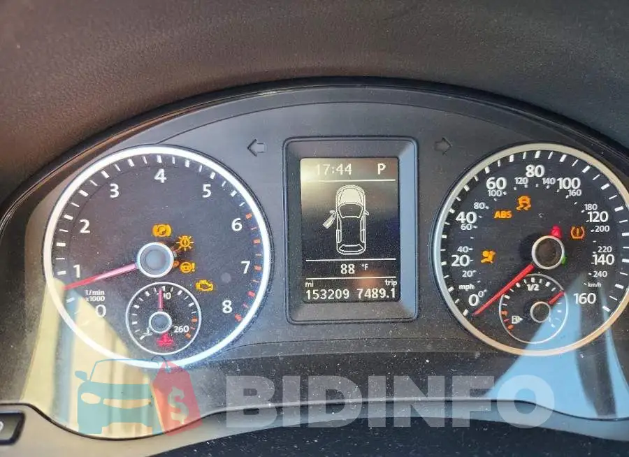 WVGAV7AX8HK043703 Photo# 9