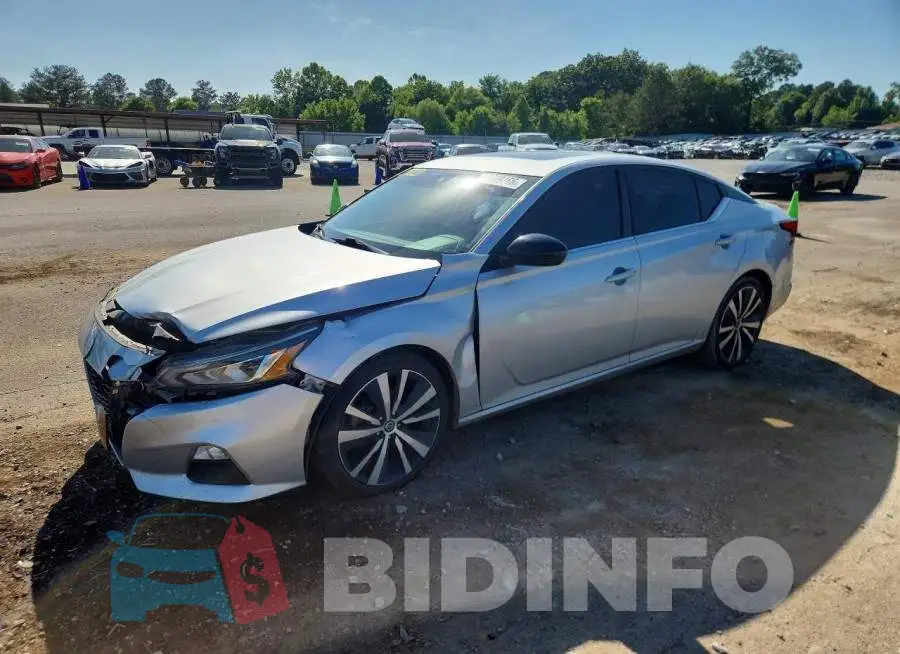 1N4BL4CV3LC164074 Photo# 1