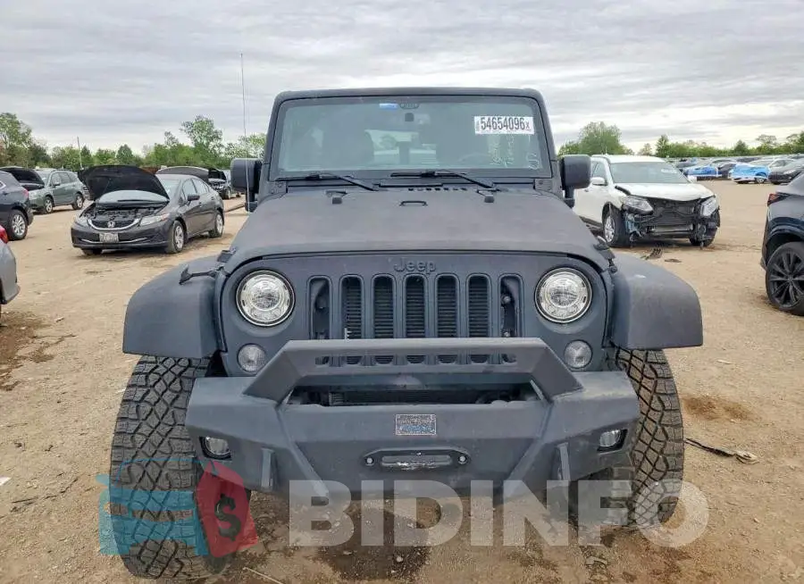 1C4BJWEGXHL725677 Photo# 5