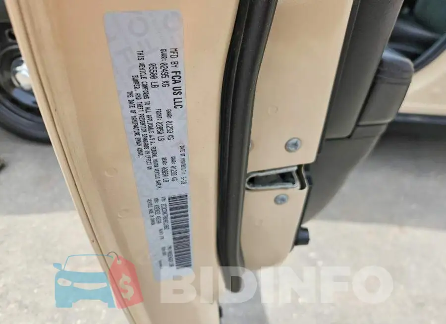 2C3CDXKT0KH611862 Photo# 12