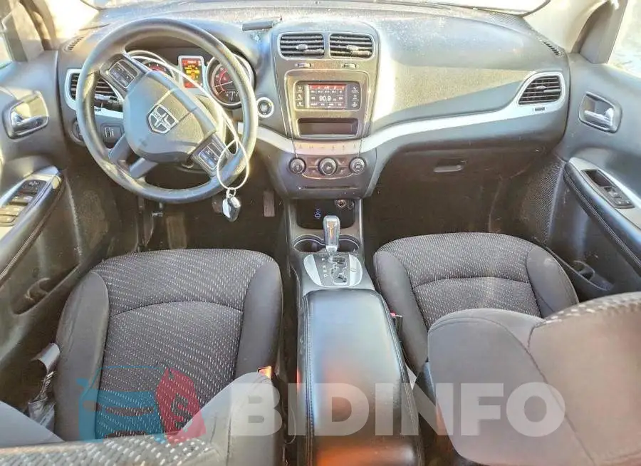 3C4PDCBG4HT572072 Photo# 8