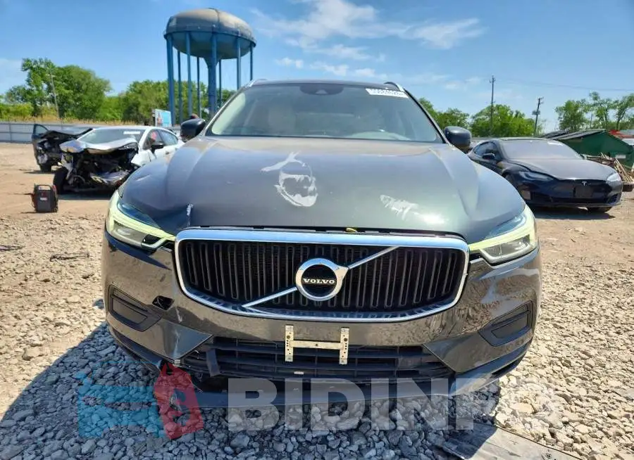YV4A22RK8J1028748 Photo# 5