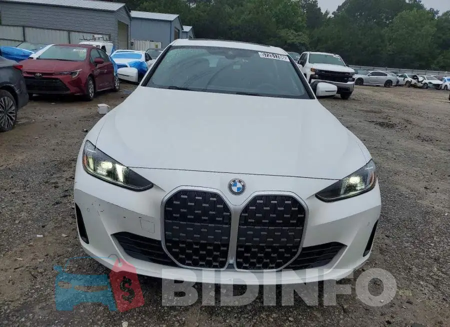 WBA33FB05TFV88853 Photo# 5