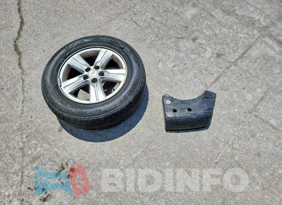 KL7CJLSB6HB182228 Photo# 12