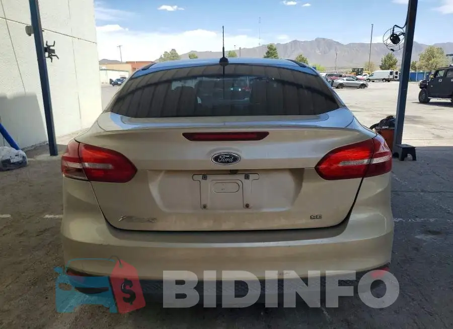 1FADP3F20HL245260 Photo# 6