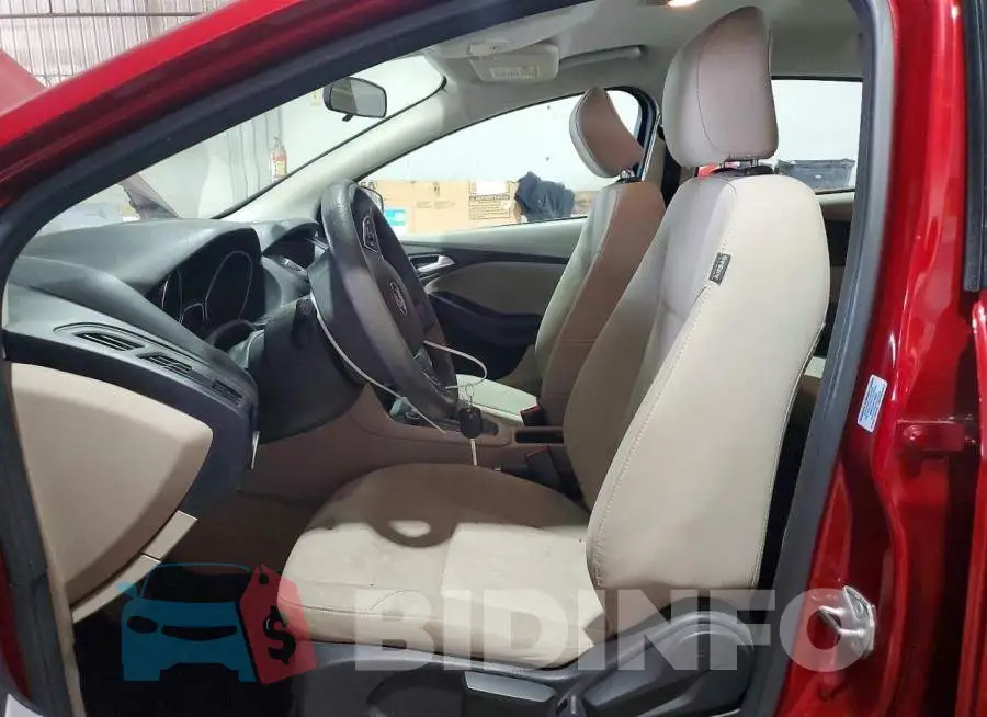 1FADP3F27HL281141 Photo# 7