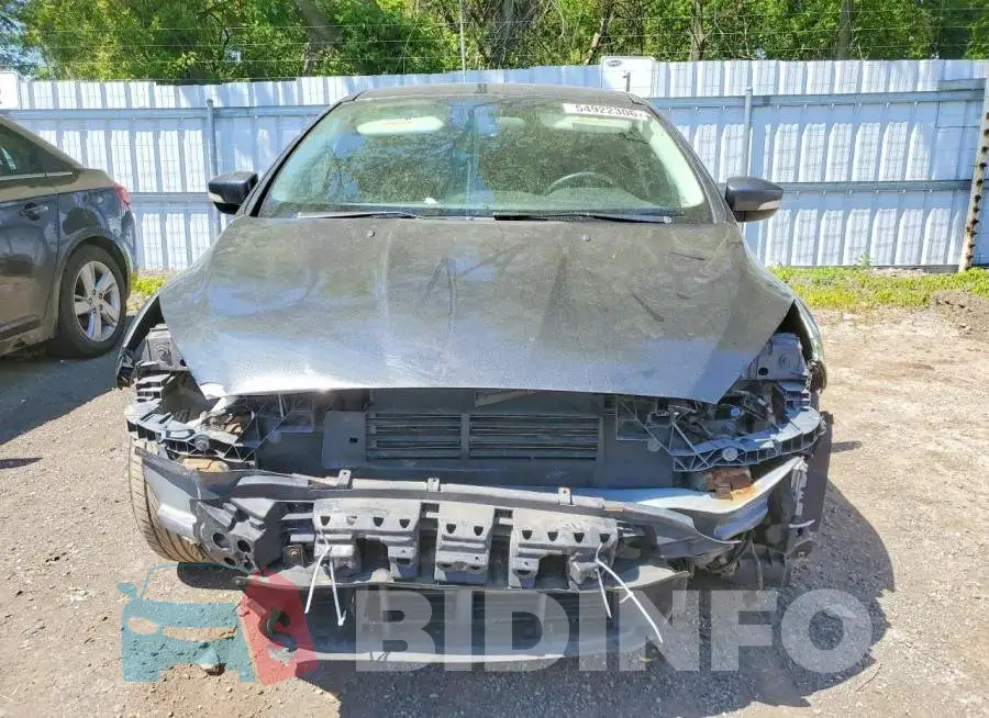 1FADP3FE7HL330008 Photo# 5