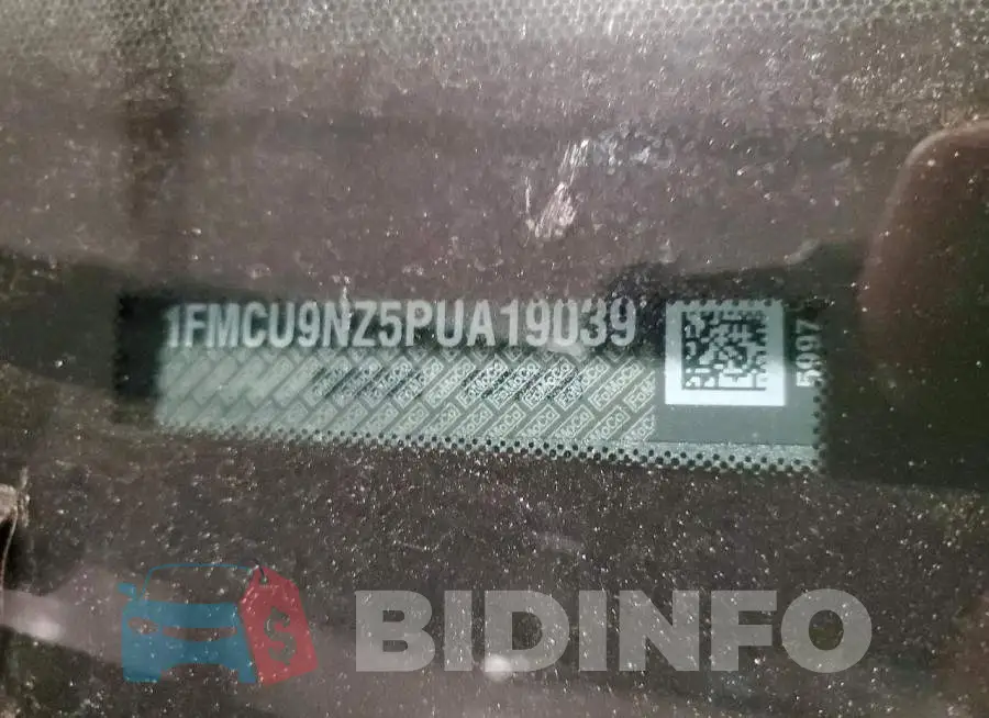 1FMCU9NZ5PUA19039 Photo# 13