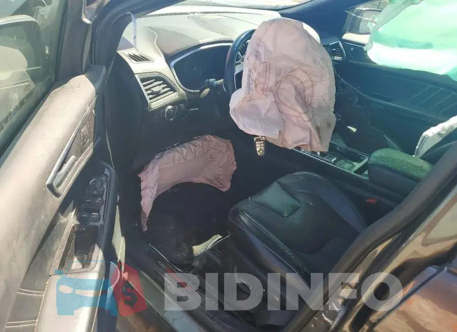 2FMPK4AP1KBC01656 Photo# 8