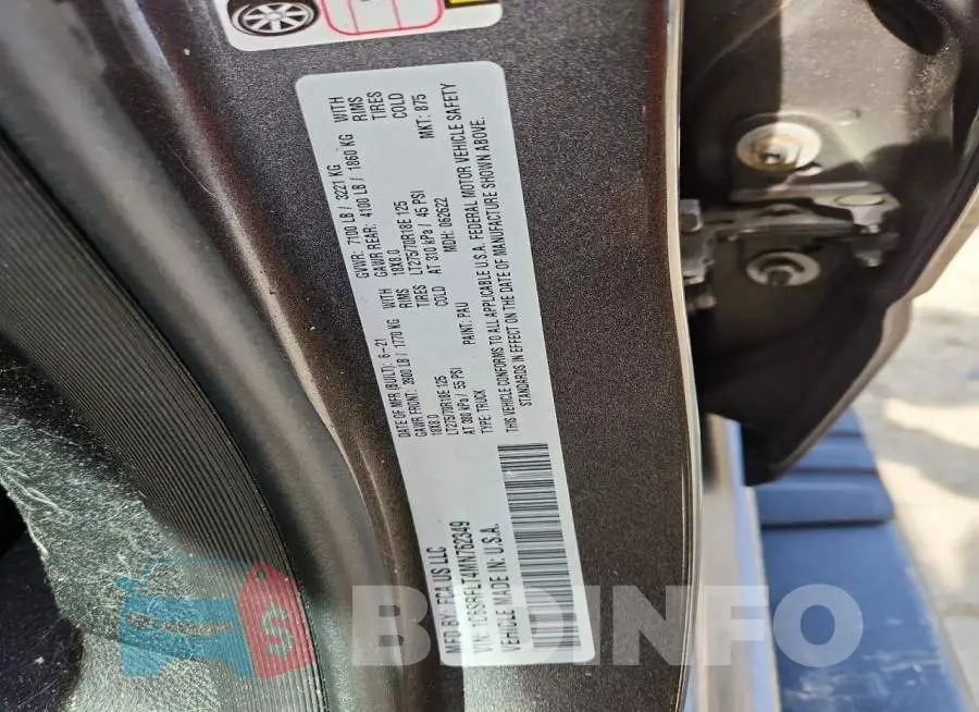 1C6SRFLT4MN762349 Photo# 13