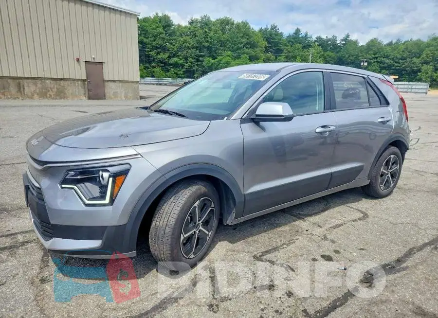 KNDCP3LE7T5330369 Photo# 1