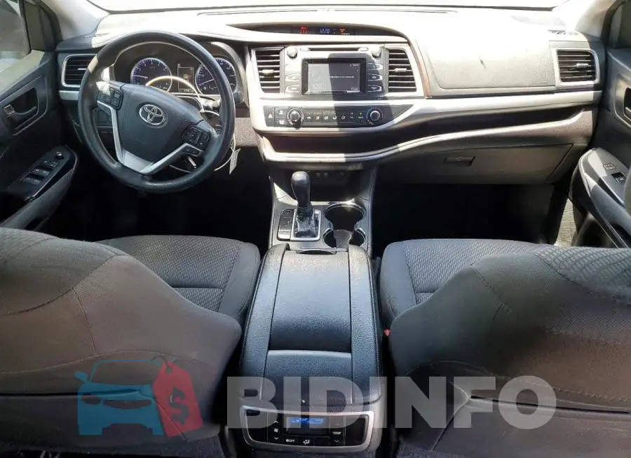5TDZARFH3JS041162 Photo# 8