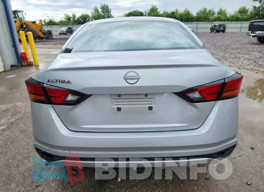 1N4BL4BV1PN372367 Photo# 6