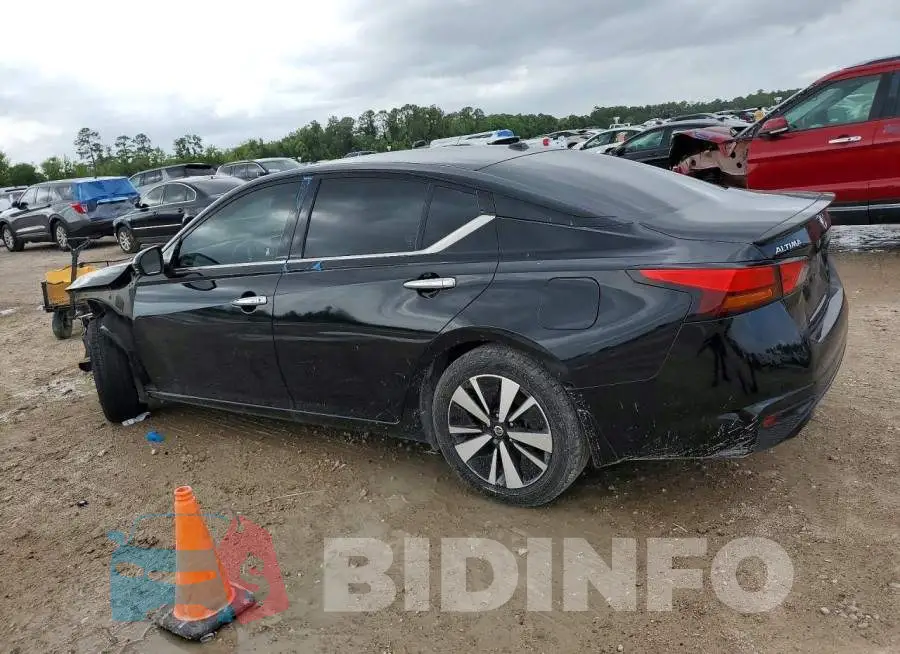 1N4BL4DV1KC156987 Photo# 2