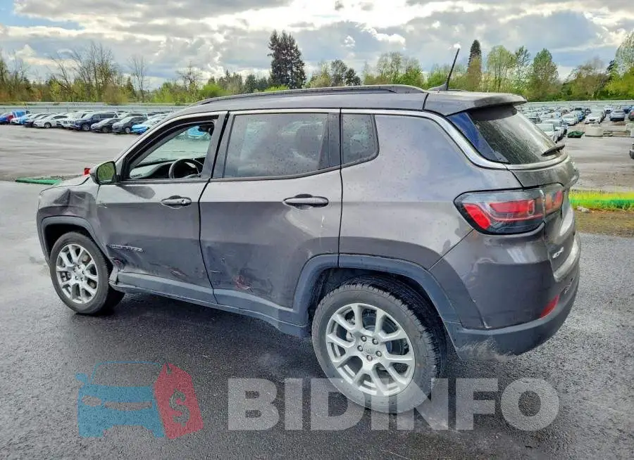3C4NJDFBXNT169715 Photo# 2