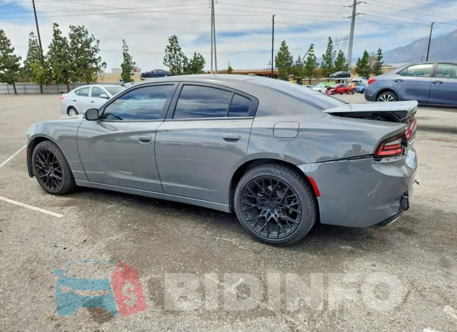 2C3CDXBG3KH700165 Photo# 2