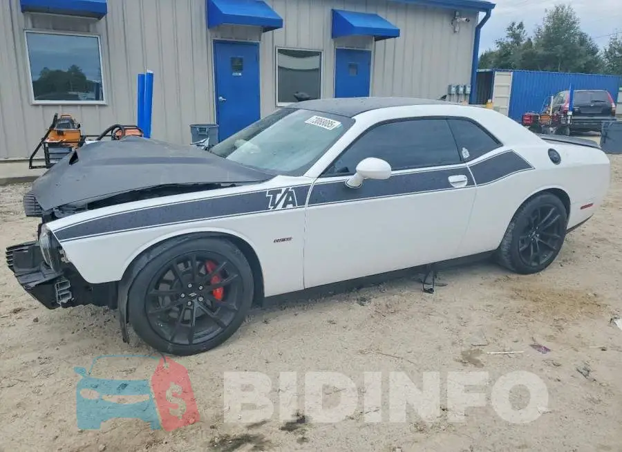 2C3CDZBT9PH528272 Photo# 1