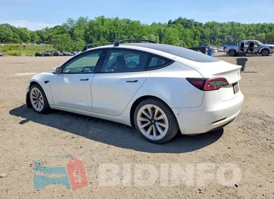 5YJ3E1EB8NF253929 Photo# 2