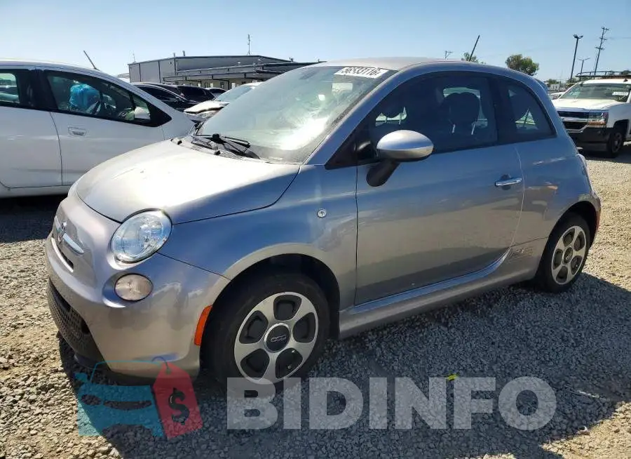 3C3CFFGE8HT699185 Photo# 1