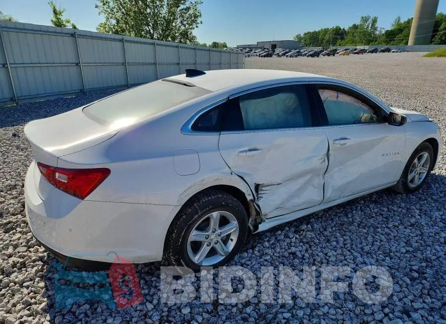 1G1ZC5ST2RF175422 Photo# 3