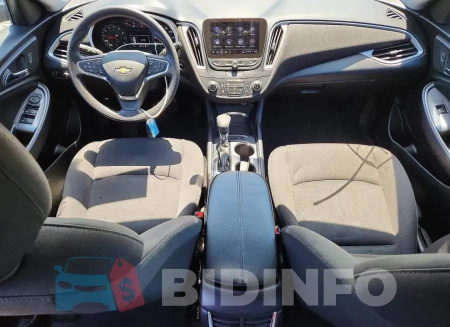 1G1ZD5ST3RF210806 Photo# 8