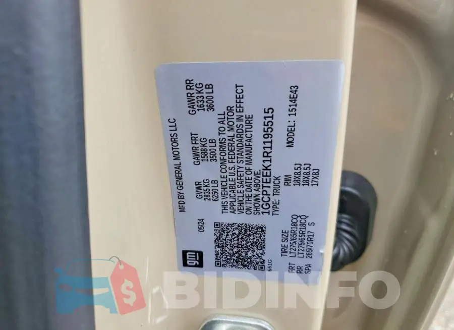 1GCPTEEK1R1195515 Photo# 12