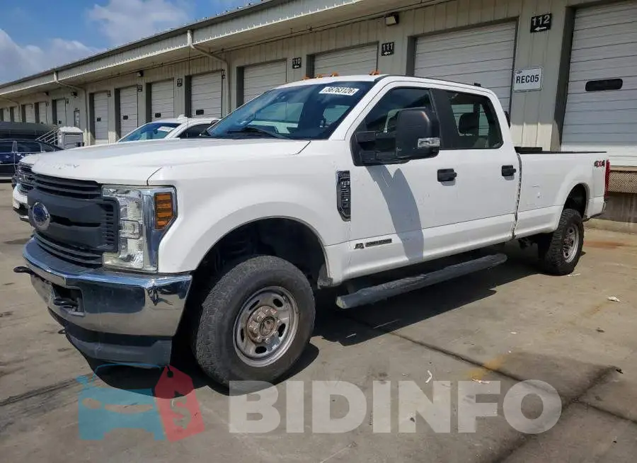 1FT7W2BT1JEB97846 Photo# 1