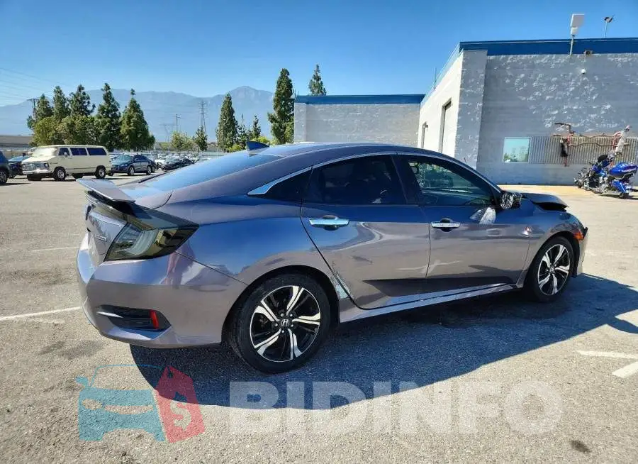 19XFC1F93HE213203 Photo# 3