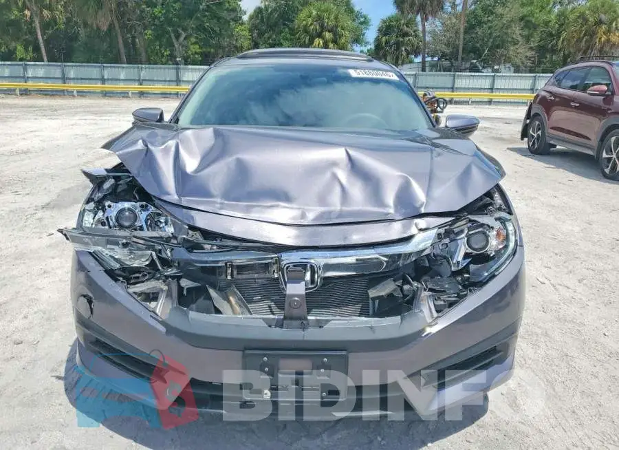 19XFC2F79HE044132 Photo# 5