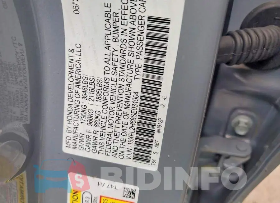 19XFL2H88SE031904 Photo# 12