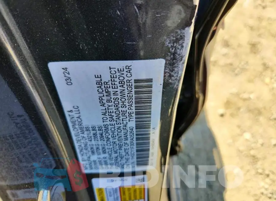 1HGCY1F30RA052640 Photo# 12