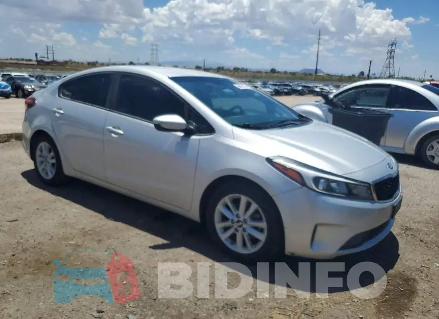 3KPFL4A78HE117963 Photo# 4