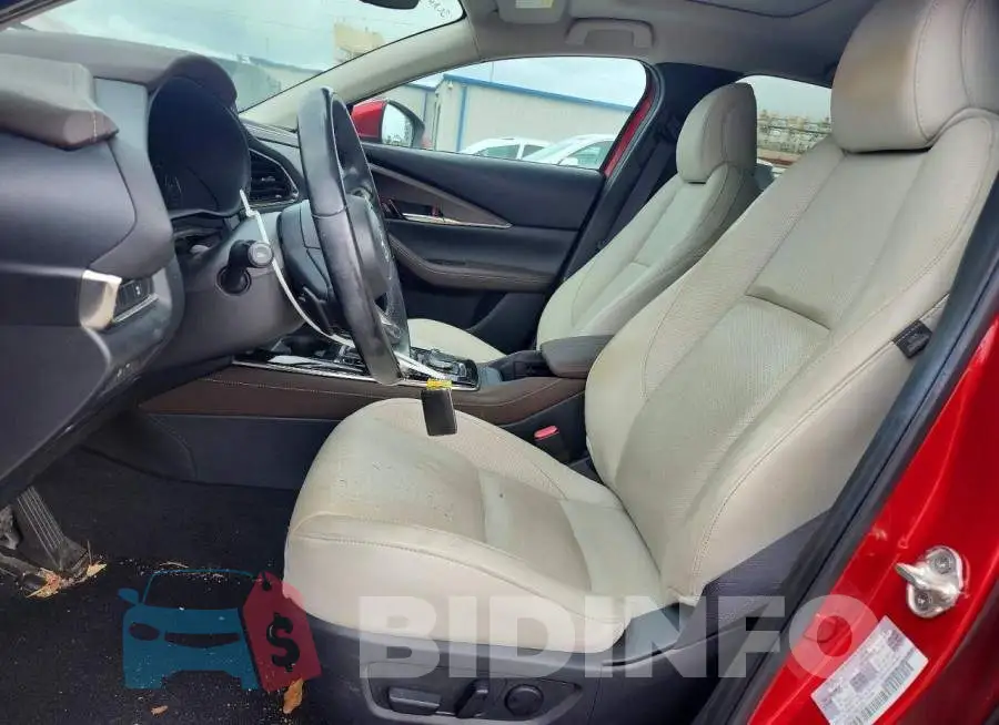 3MVDMADL4MM210246 Photo# 7