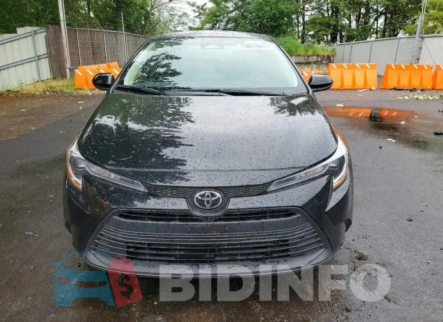 5YFB4MDE3TP402518 Photo# 5