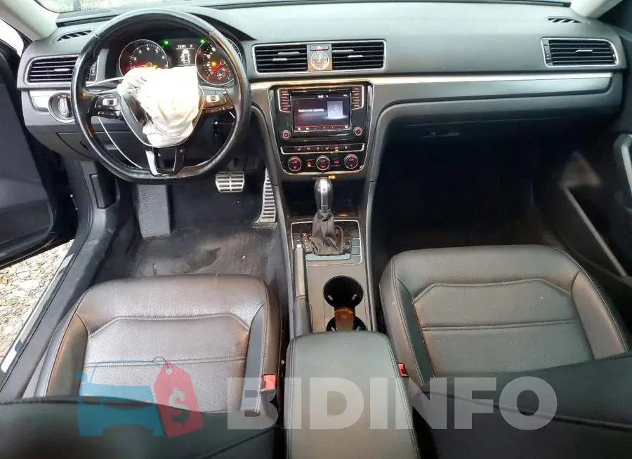 1VWDT7A34HC084535 Photo# 8