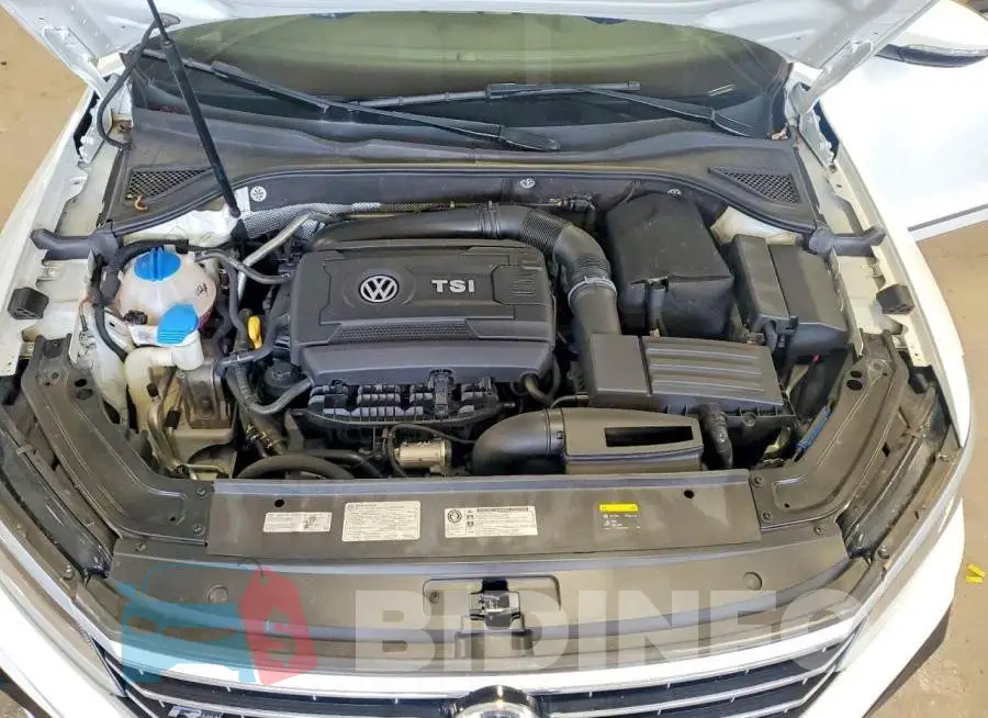 1VWDT7A37HC062206 Photo# 11