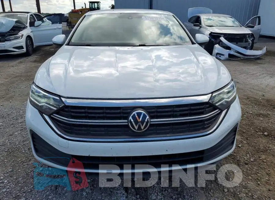 3VW5M7BU9PM021226 Photo# 5
