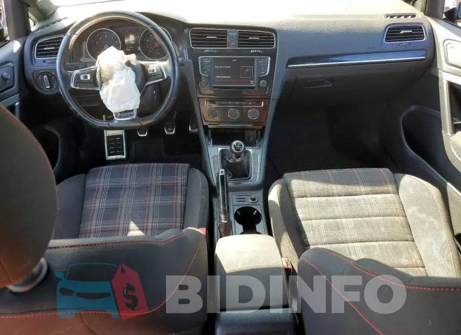 3VW5T7AU2HM076025 Photo# 8