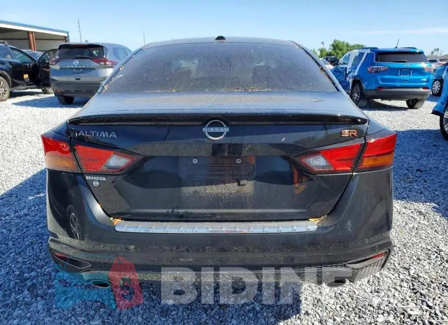 1N4BL4CV6PN363484 Photo# 6
