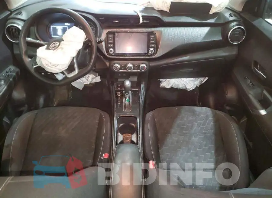 3N1CP5CV1PL480983 Photo# 8